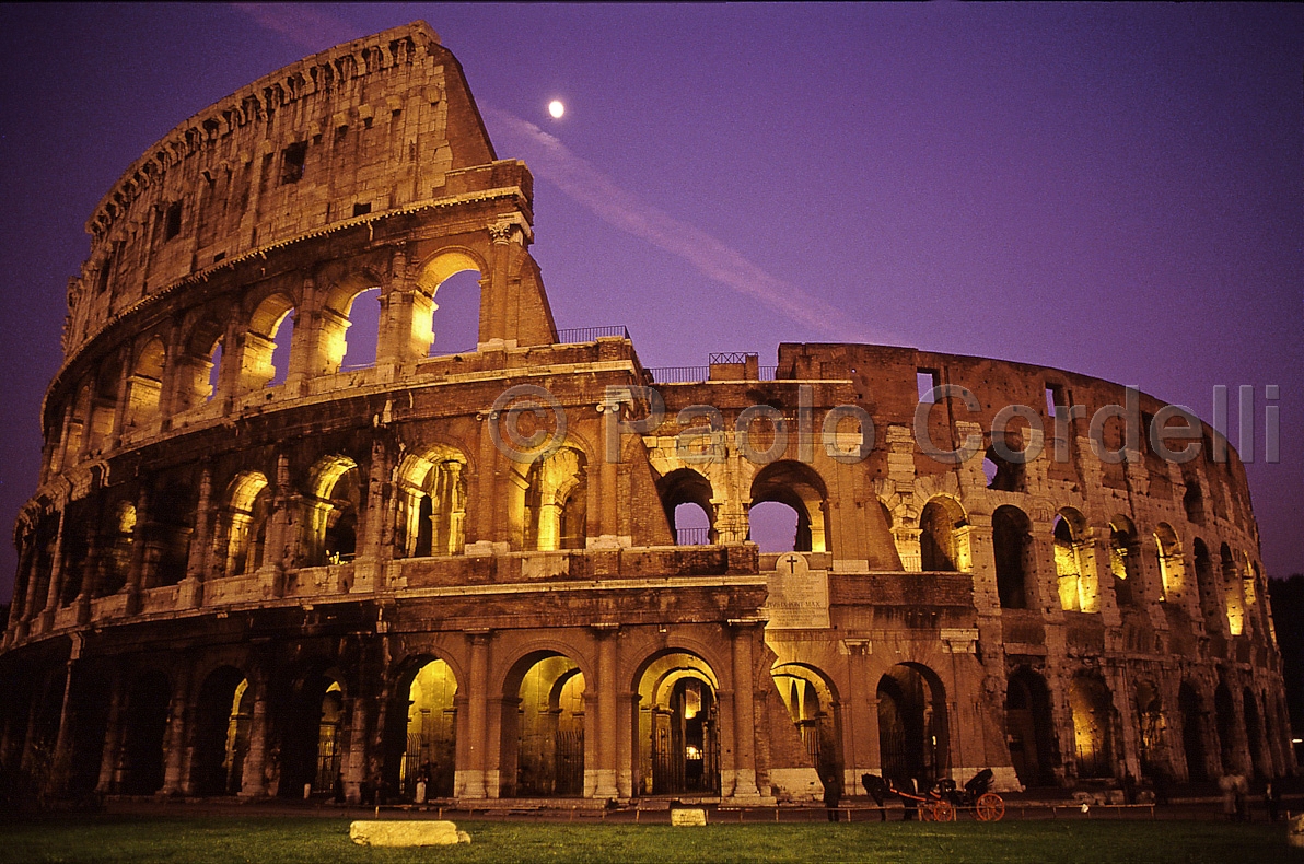 Colosseum, Rome, Italy
 (cod:Rome 23)